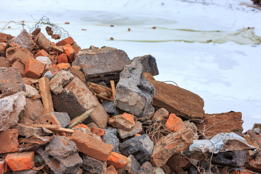 Bauschutt-Entsorgung auf Baustelle: Fachgerechte Abholung und umweltfreundliche Entsorgung von Bauabfällen